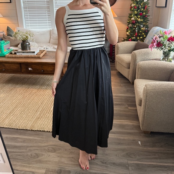 Moon River sold on Tuckernuck Black & White Dress - Picture 3 of 5